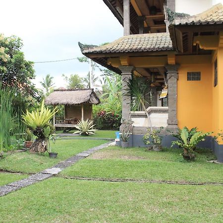 Bombom House Hotell Ubud Exteriör bild